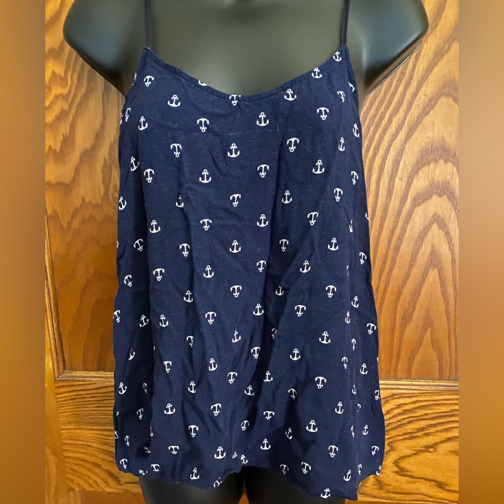 No Boundaries tank